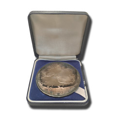 2005 Malta Fl-Ewropa Medal 60mm 70grams In Box